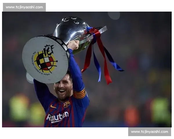 曼联 “小梅西” 铁心留队！青训瑰宝拒挖角续写红魔传奇