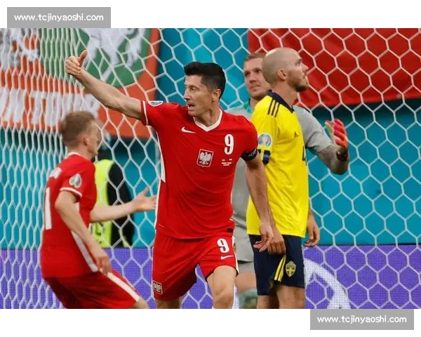 格罗西茨基：渴望回归波兰国家队，与莱万关系未受风波影响